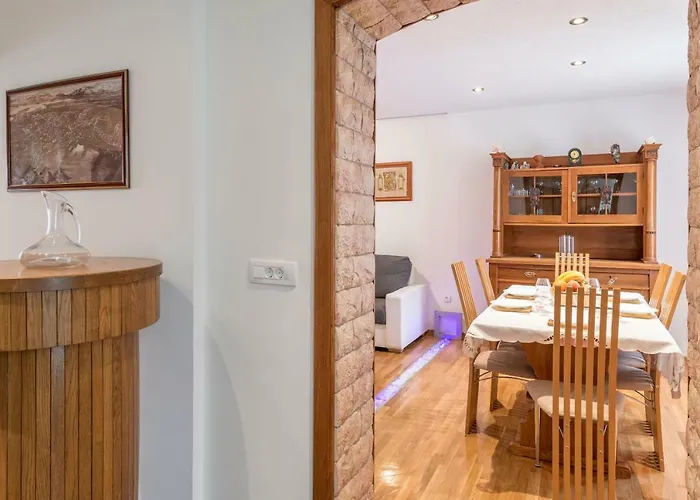 Antonija With Jacuzzi 아파트 스플리트