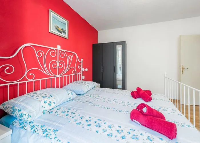 아파트 Antonija With Jacuzzi